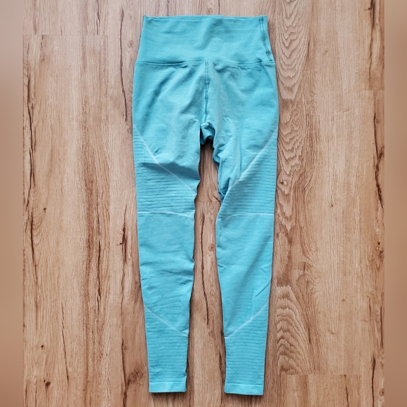 Alphalete leggings SKU332 - Picture 1 of 3